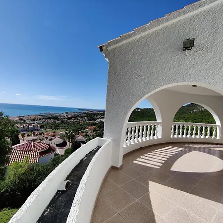 Villa With Stunning Sea Views Alcoceber