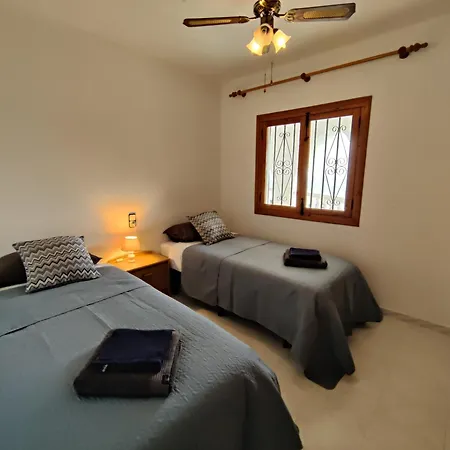 With Stunning Sea Views *